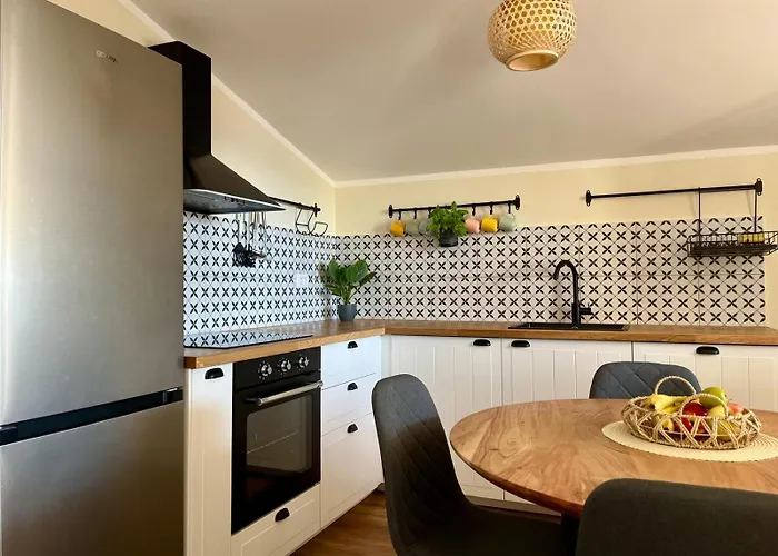 Апартаменты Apartment More *