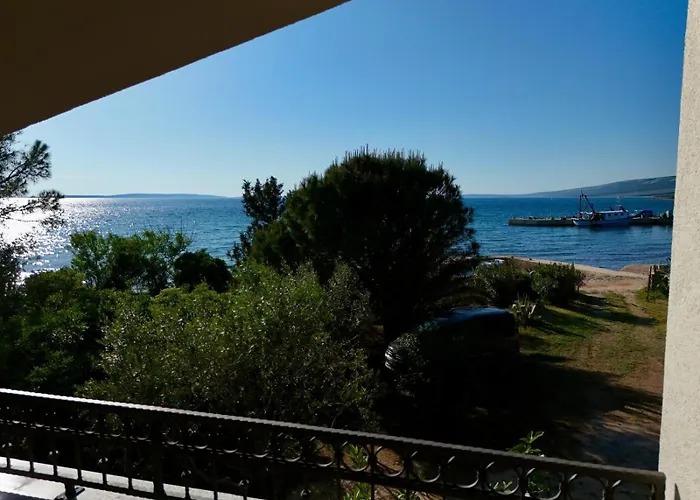 Апартаменты Apartment More *