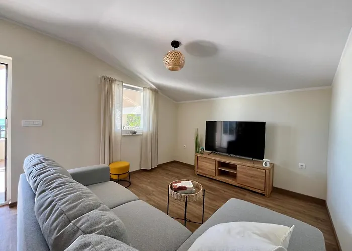 아파트 Apartment More Košljun