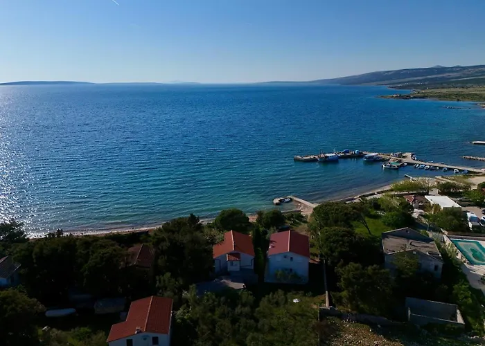 Apartment More 아파트 *